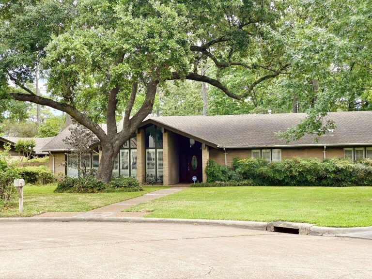 Hunters Creek Village